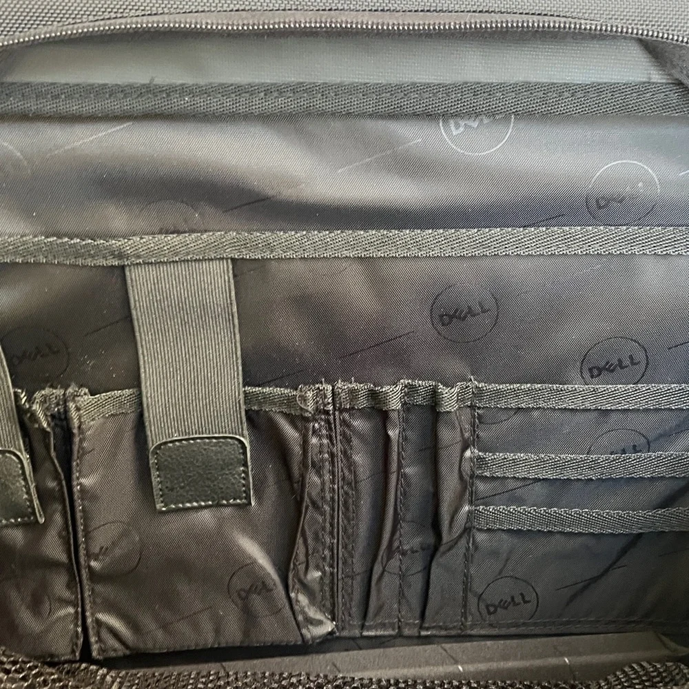 Genuine Dell 17 1/2” x 14” Black Nylon Classic Travel Laptop Bag Shoulder Strap